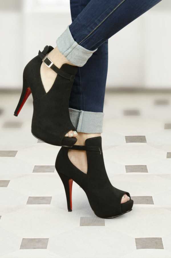 Nataly Black Ankle Boots (Open Toe)