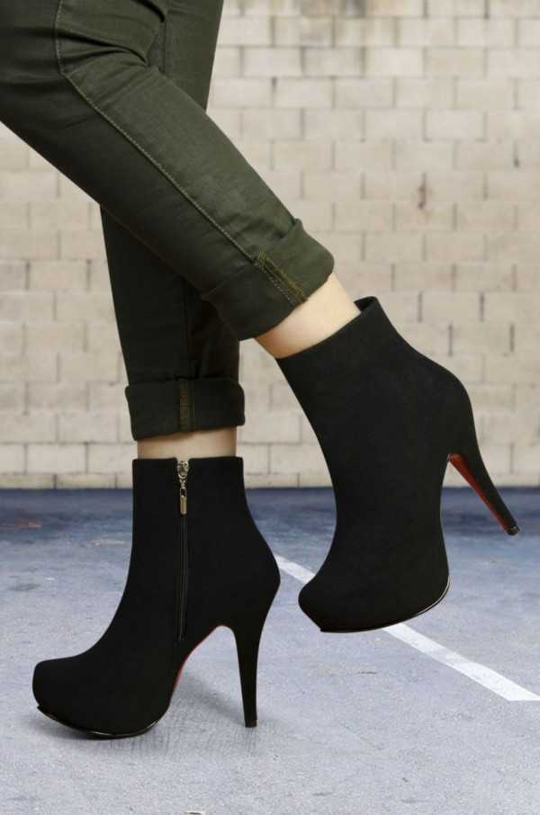 Camila Black Ankle Boots